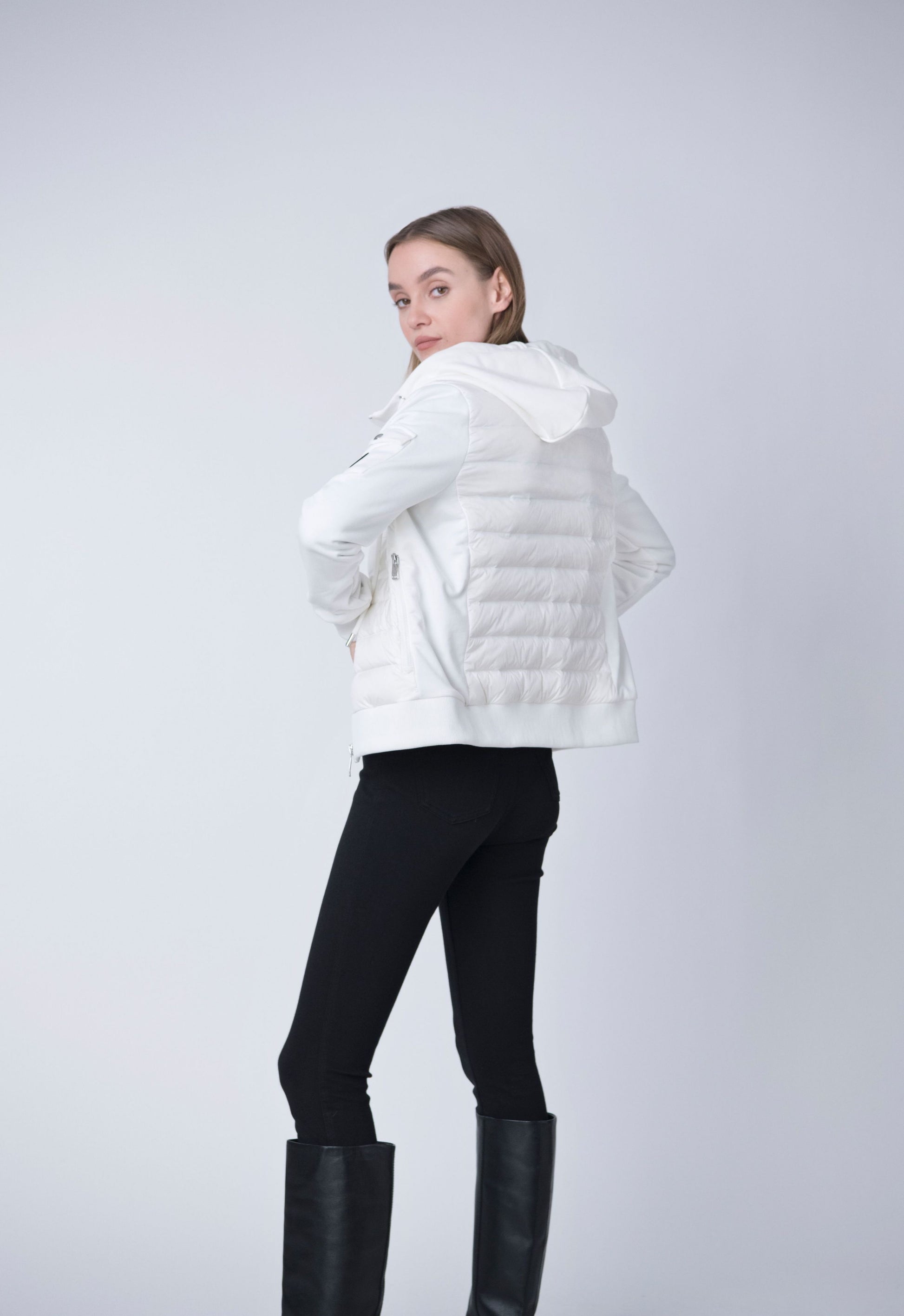 LUNA - The Recycled Planet