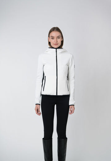 Gabella Women's Lightweight Jacket – sustainable fall outerwear made from 100% recycled materials.